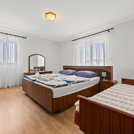 Radosevic Апартаменты