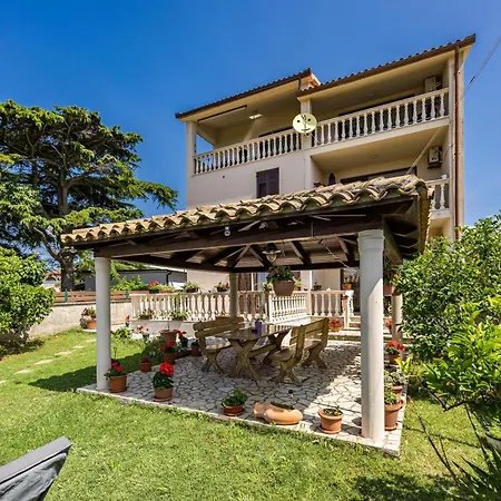 Radosevic 아파트 메덜린