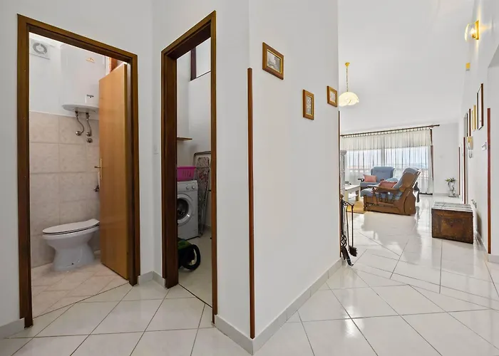 Radosevic דירה *